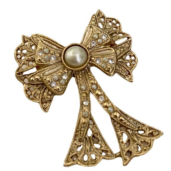 Vintage Textured Gold Tone Bow Shape with Faux Pearl/Stone Brooch Lapel - Picture 2 of 5